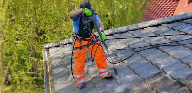 Pressure Washing | Toronto